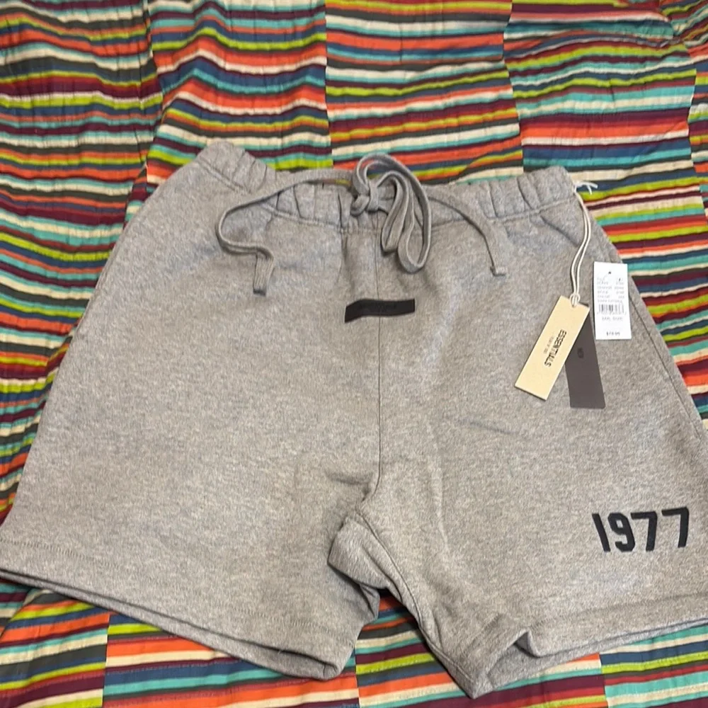 Fear of God Essentials Dark Oatmeal 1977 shorts, size small fast shipping NwT